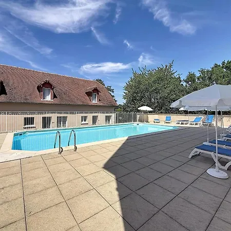Retreat In For 3 La Roche-Posay